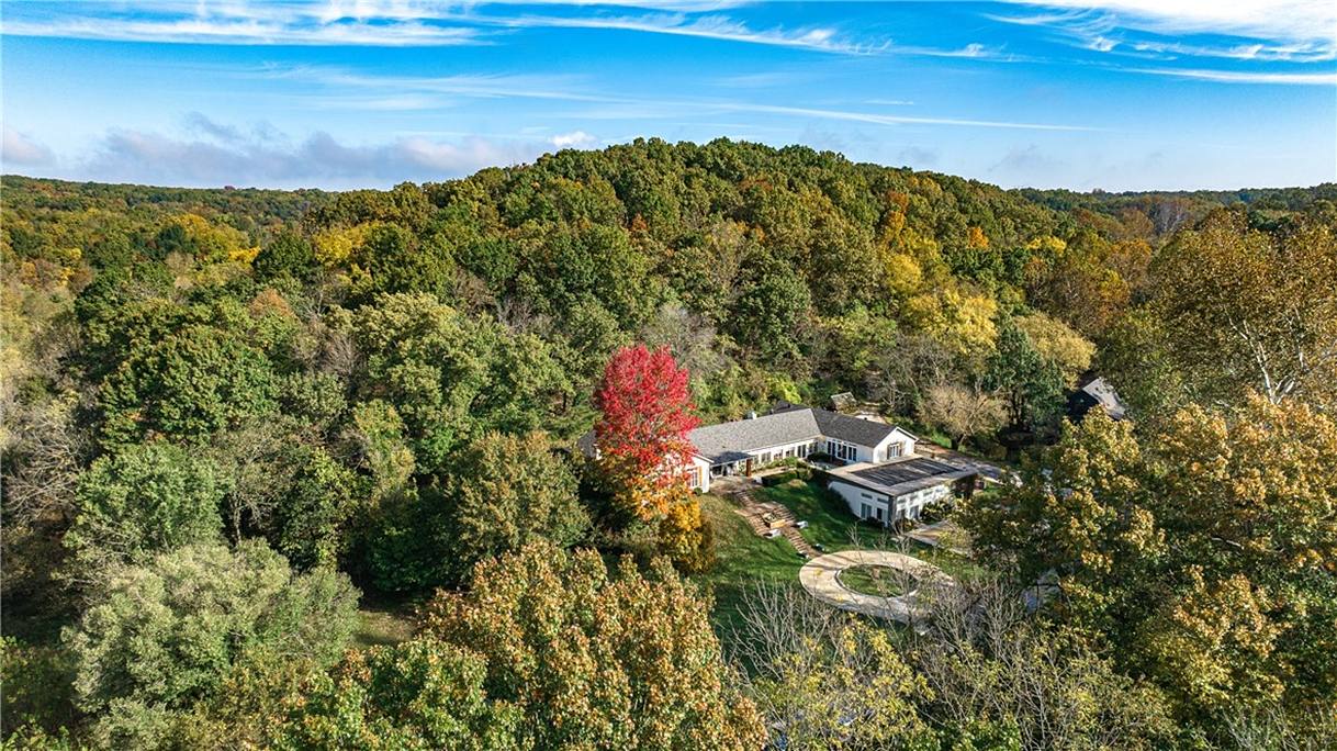 Aerial view of the StayInnOZ basecamp property, home base for Razorback gamedays